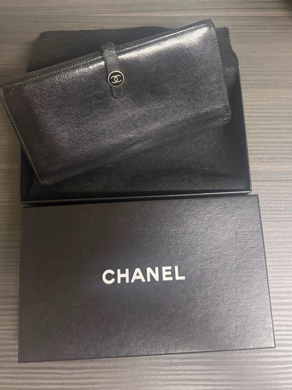 CHANEL Black Leather Long Wallet with Gold CC Snap